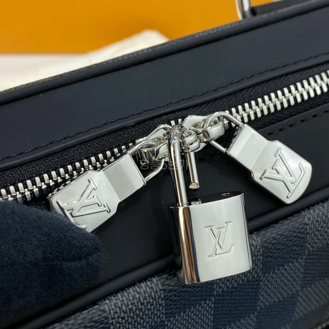 루이비통 포르테 도큐먼트 백 MM N50200 상품 이미지 9